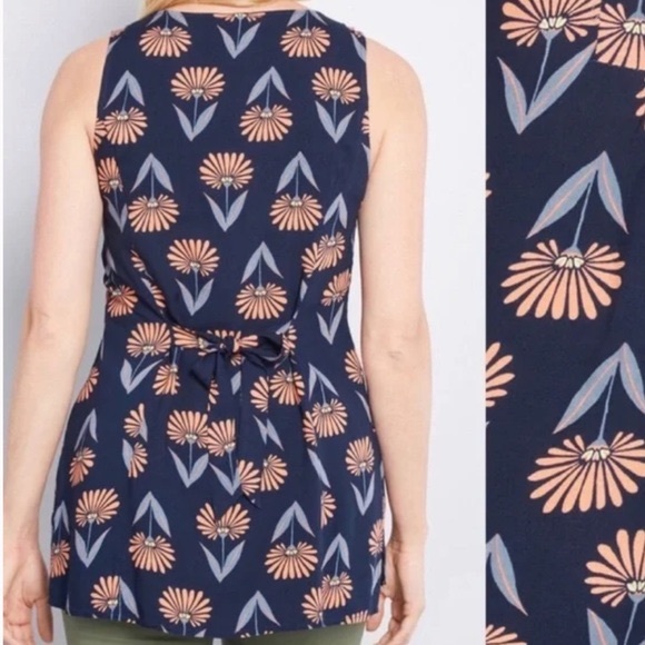 ModCloth Button Front Back Tie Floral Top, size Small - Picture 11 of 11